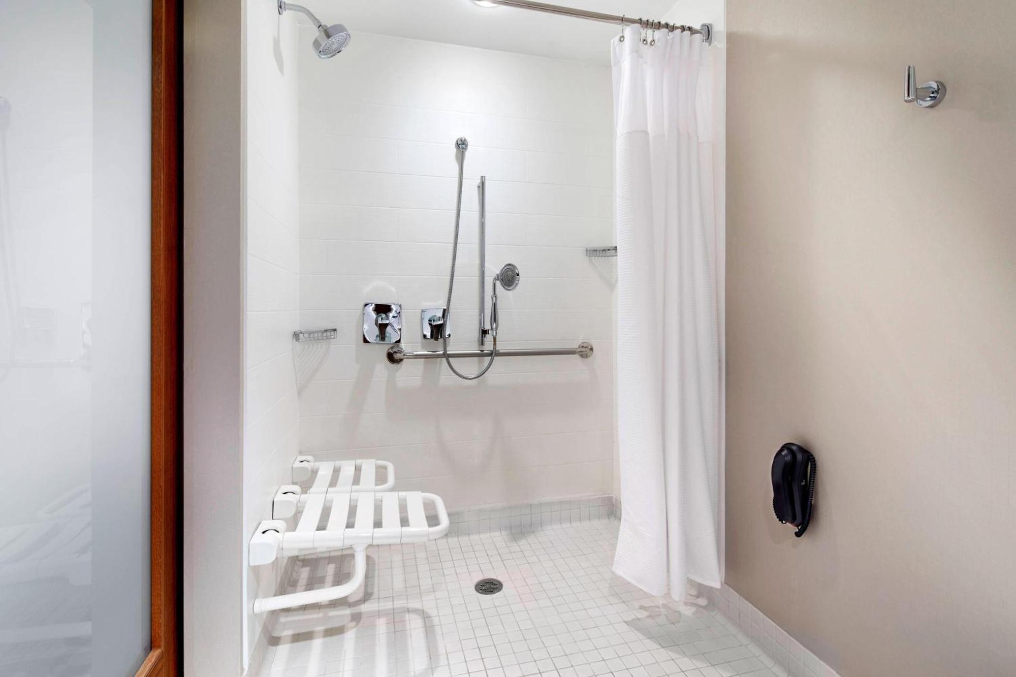 Springhill Suites By Marriott Columbus Osu Esterno foto