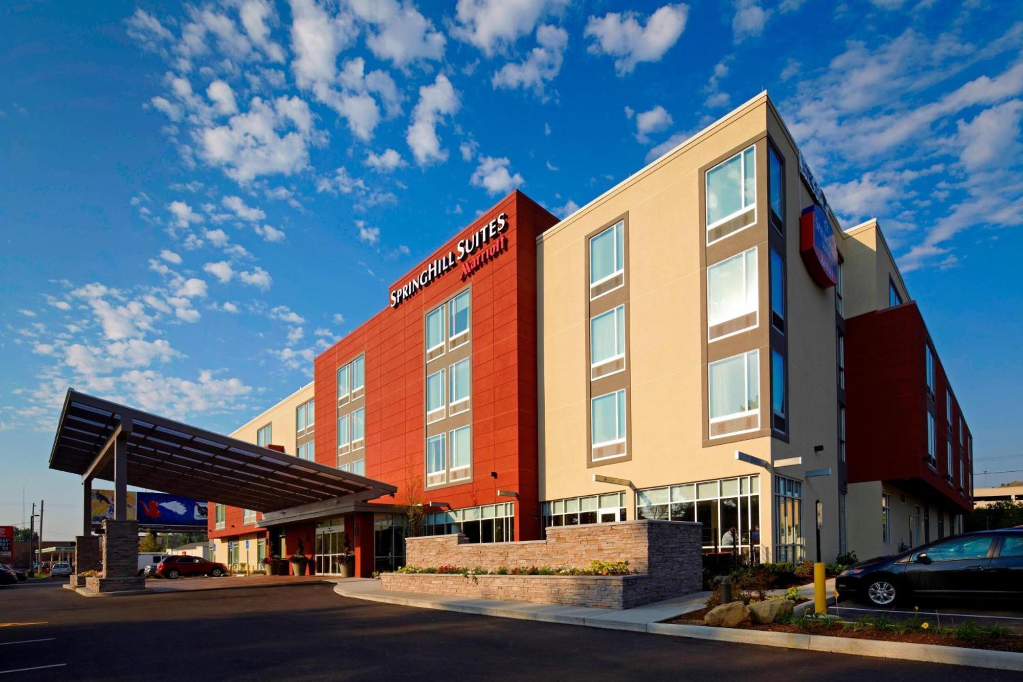 Springhill Suites By Marriott Columbus Osu Esterno foto