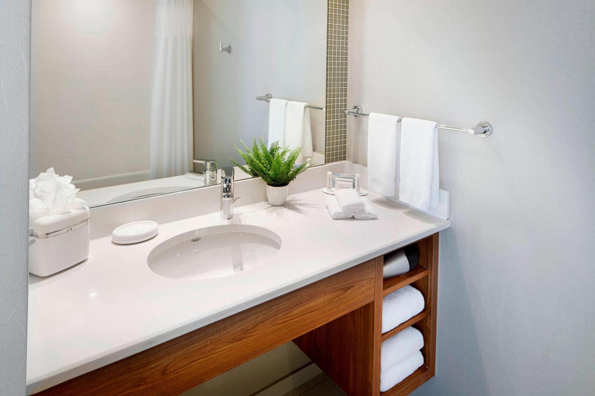 Springhill Suites By Marriott Columbus Osu Esterno foto